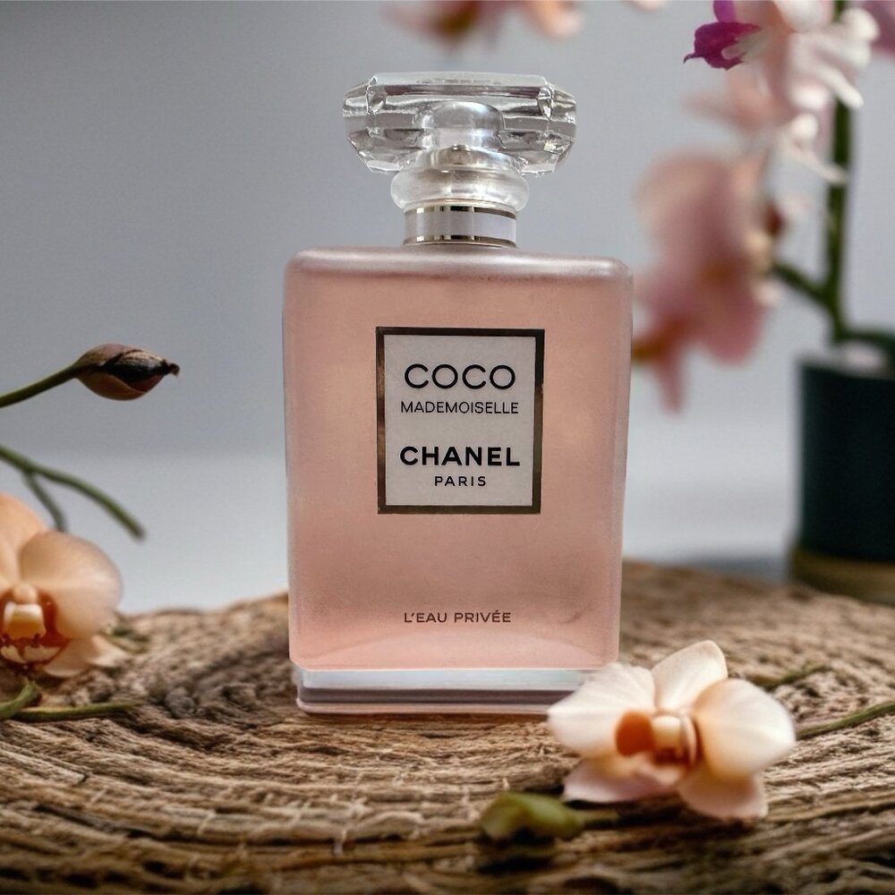 COCO Chanel MADEMOISELLE L’EAU PRIVÉE